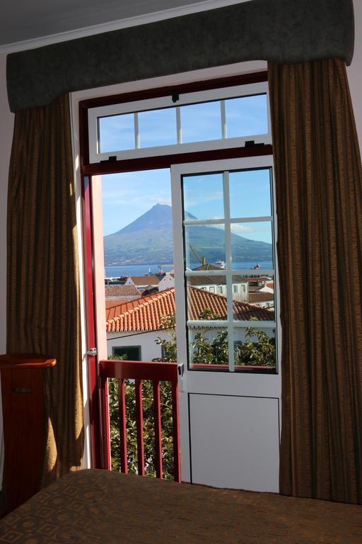 Apartamentos Turisticos Verdemar Horta  Oda fotoğraf