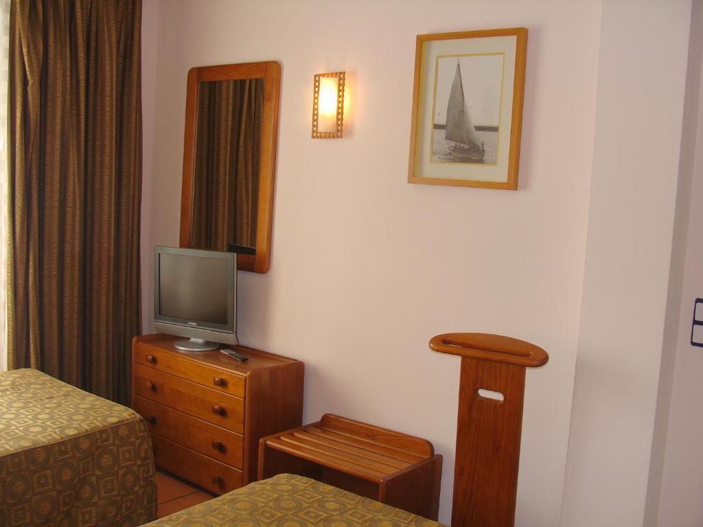 Apartamentos Turisticos Verdemar Horta  Oda fotoğraf