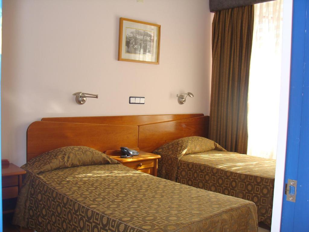 Apartamentos Turisticos Verdemar Horta  Oda fotoğraf